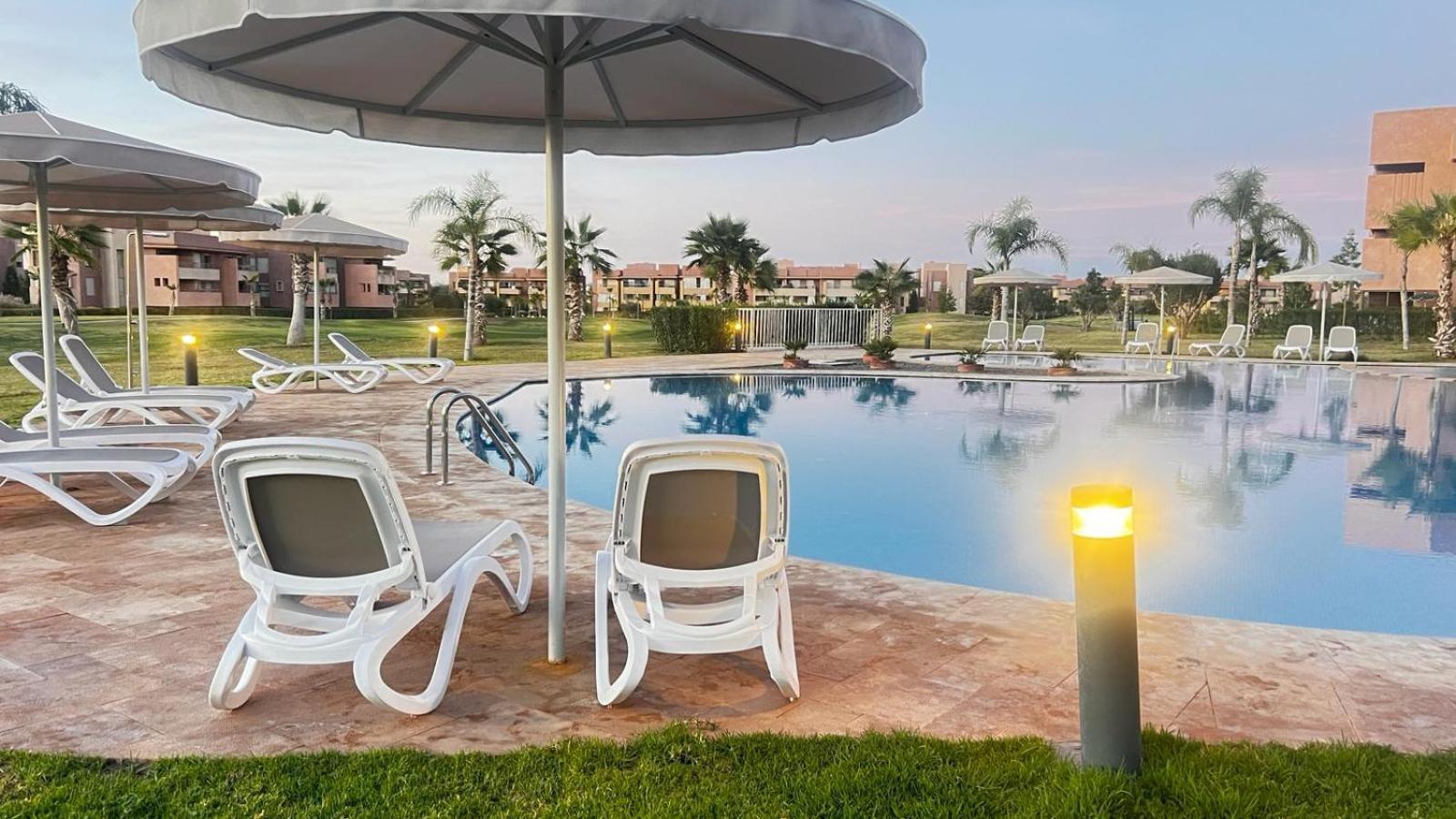 מרקש Appartement De Luxe Avec Jardin Vue Sur La Piscine Golf Securise 24H Sur 24 A 5 Minutes De L Aeroport מראה חיצוני תמונה